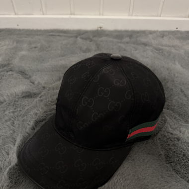 GUCCI KAPPE SCHWARZ