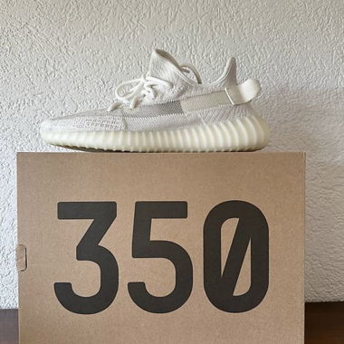 Asidas Yeezy