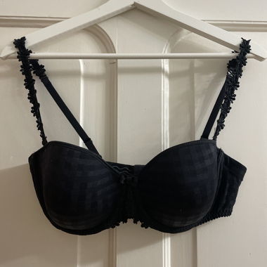 Reggiseno con spalline removibili