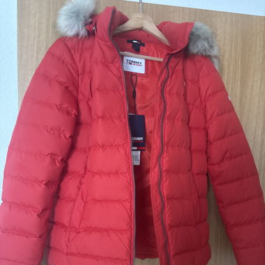 Veste rouge neuve 