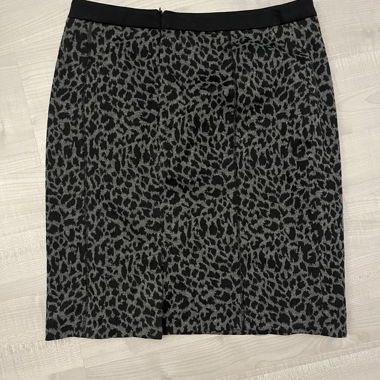 Jupe à motif léopard