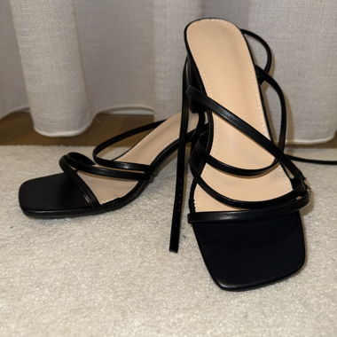 Schwarze high heels 