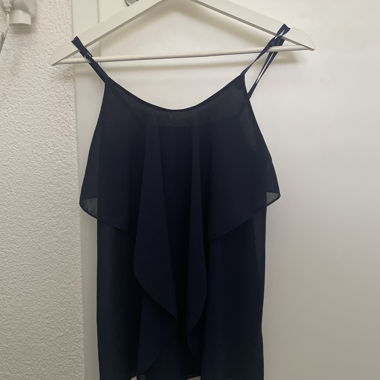 Dunkelblaues Chiffon-Top