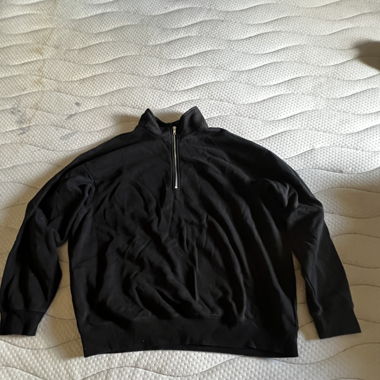 Pull zippé