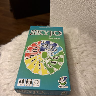 Skyjo Kartenspiel