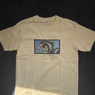 T-Shirt, Hoodies, Kapuzenpullover mit gesticktem Logo