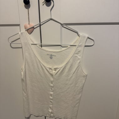 Brandy Melville Top With Buttons
