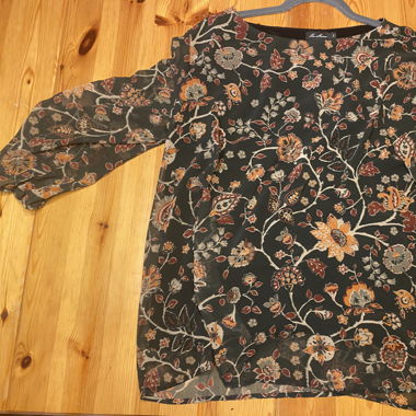 Blouse à motif floral