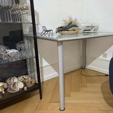 Table en verre 