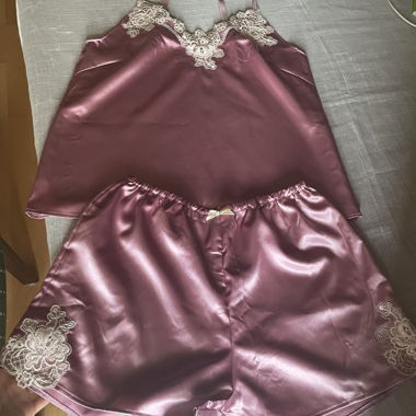Pigiama in raso Dusty Rose - con pizzo - Elegante