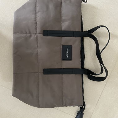Stepp-Tasche mit Trageriemen