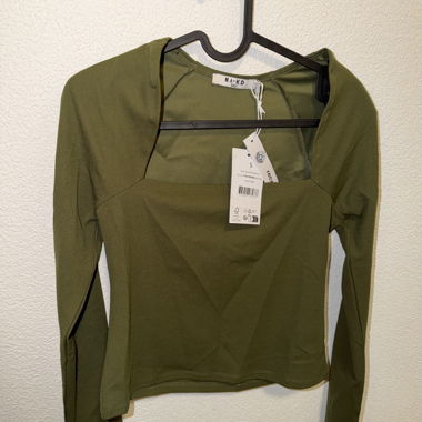 Khaki long-sleeve top with shoulder pads, S