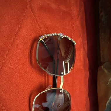 Sonnenbrille Zirkonium