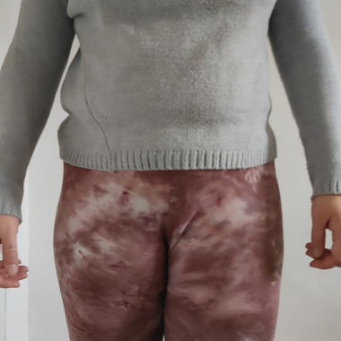 Grauer Wollpullover unisex