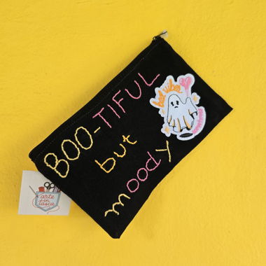 POCHETTE - broderie et doublure intérieure faites main