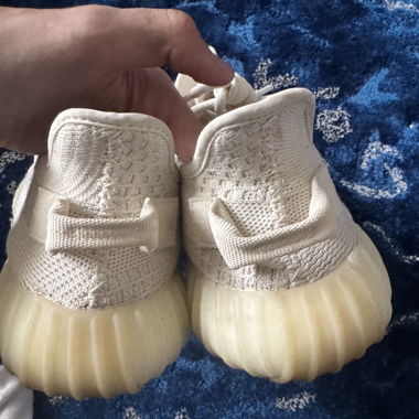 Yeezy Boost 350 V2 