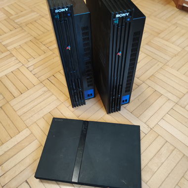 3x Sony PlayStation 2 Console