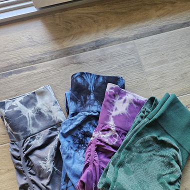 4 Paar Scrunch Sport Leggings wie neu Größe S