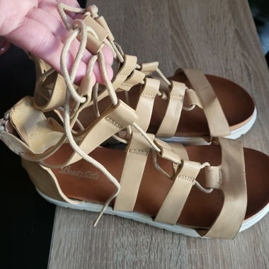 Sandali Beige con Lacci