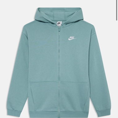 Pulls nike