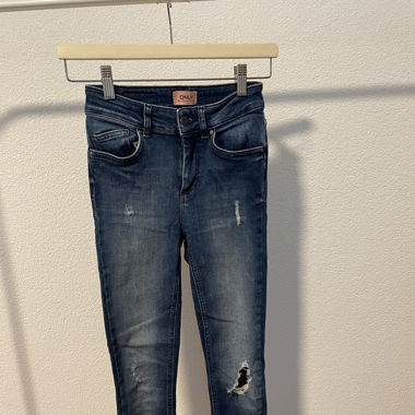 blaue skinny Jeans