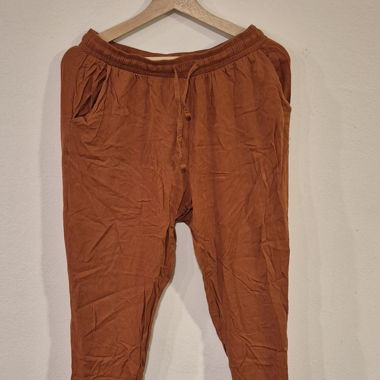 Lässige Hose rostfarben Grösse M