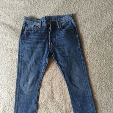 Levis 501 W33L32