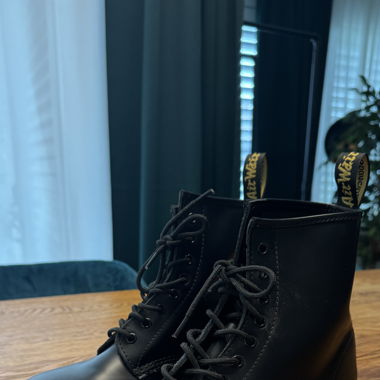 Dr. Martens "1460 Bex"
