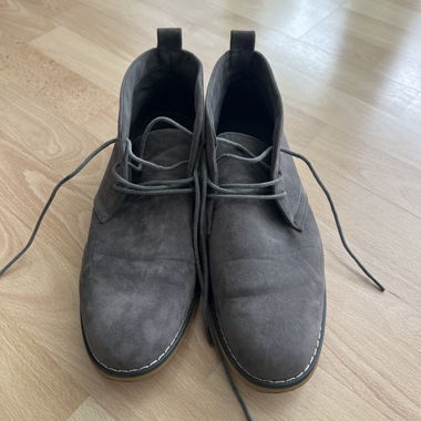 Graue Wildleder Optik Boots