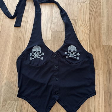 Schwarze Totenkopf-Weste