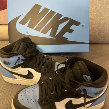 Jordan 1 unc toe