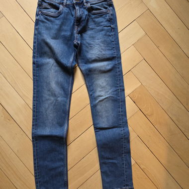 Blaue Skinny Jeans