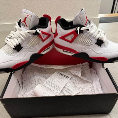 Air Jordan 4 Retro taglia 43