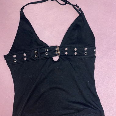 Schwarzes Neckholder-Top