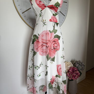 Florales Kleid mit Rosenprint