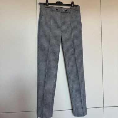 Pantaloni eleganti a quadretti Mango