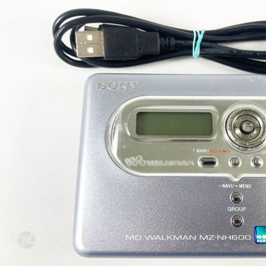 Sony MD Walkman MZ-NH600 MiniDisc Player Recorder