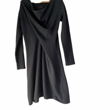 Schweizer Design Wollkleid