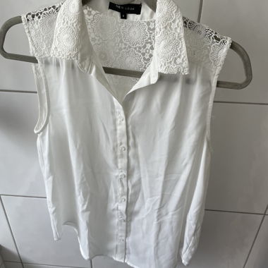 Hübsche weisse Bluse mit Stick Gr 36 neu New Look