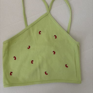 Grünes Crop Top mit Garnelen 