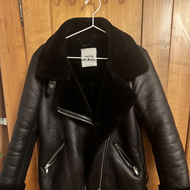 Black leather jacket (fake leather, fake fur)