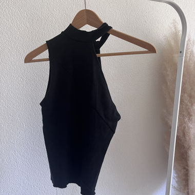 Top Asimmetrico ZARA