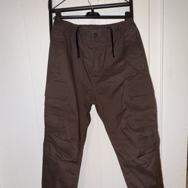 H&M CARGOPANTS IN BROWN