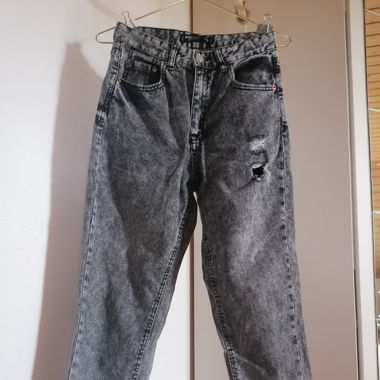 Mom jeans