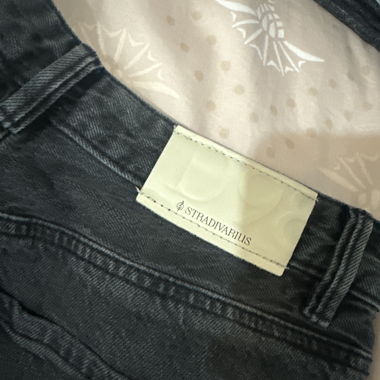 Jean noir Stradivarius