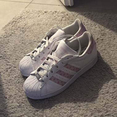 Adidas Superstar