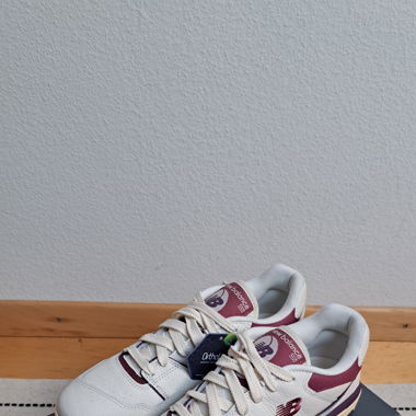 New Balance 550