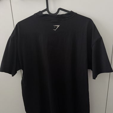 T-shirt nero Gymshark taglia S