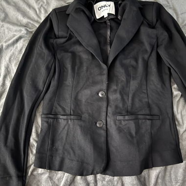 Schwarzer ONLY Blazer