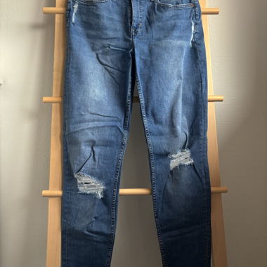 Ripped Jeans
